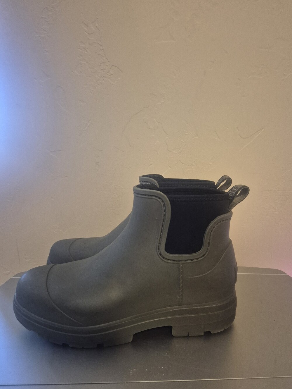 Womens Waterproof Chelsea Rain Boots in Olive Green